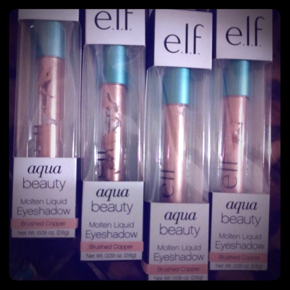 Aqua beauty molten liquid eyeshadow